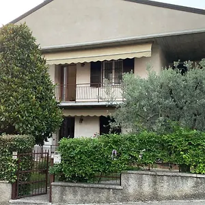 Casa Magnolia Apartment Pastrengo